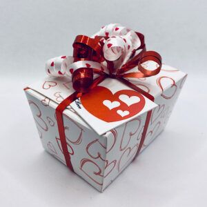 Create your own 100g Valentine Ballotin