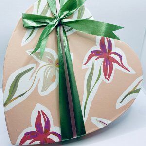 Create your own Large Pink Iris Heart Box